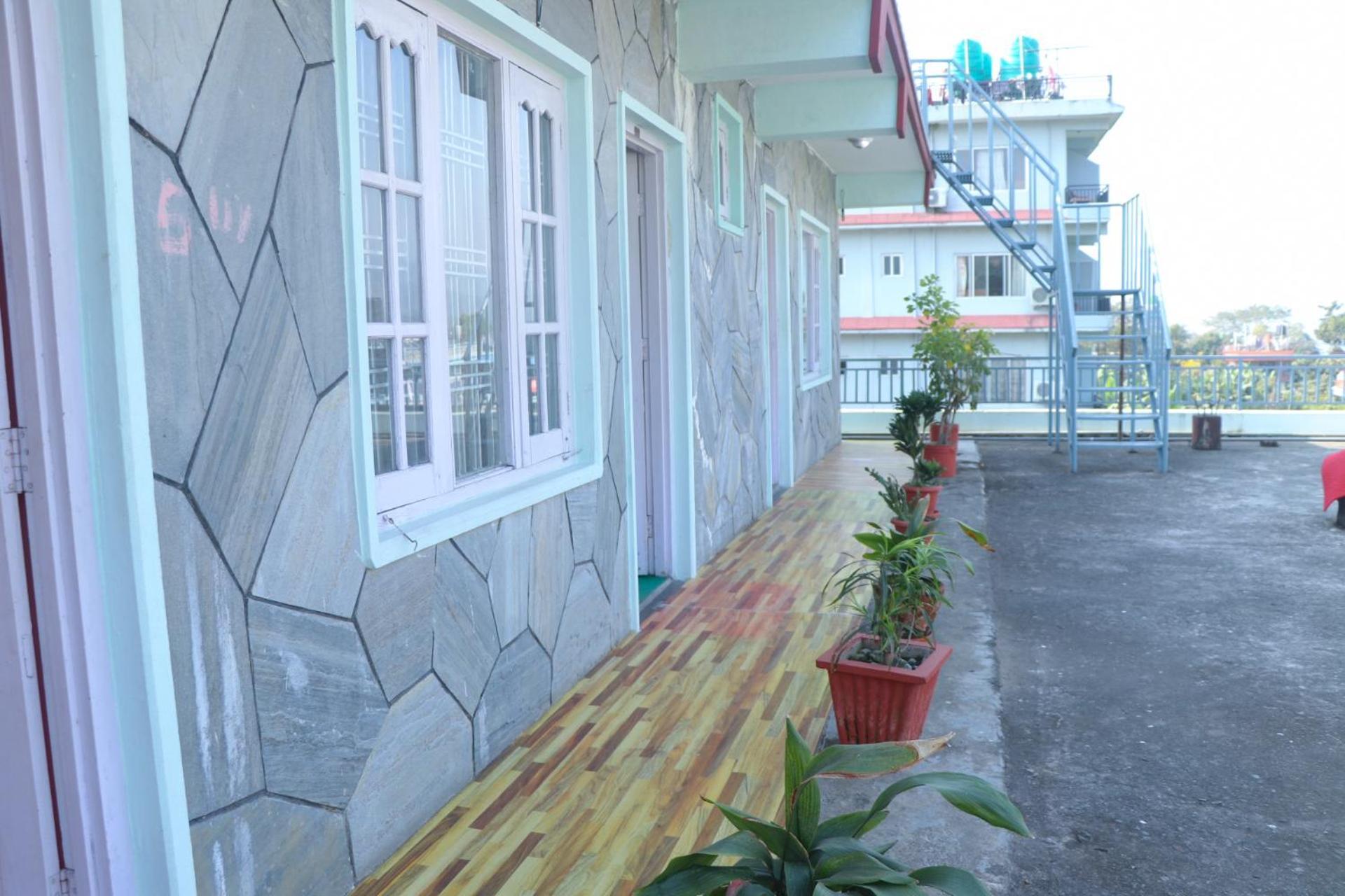 Hotel Village Inn Pokhara Exterior photo
