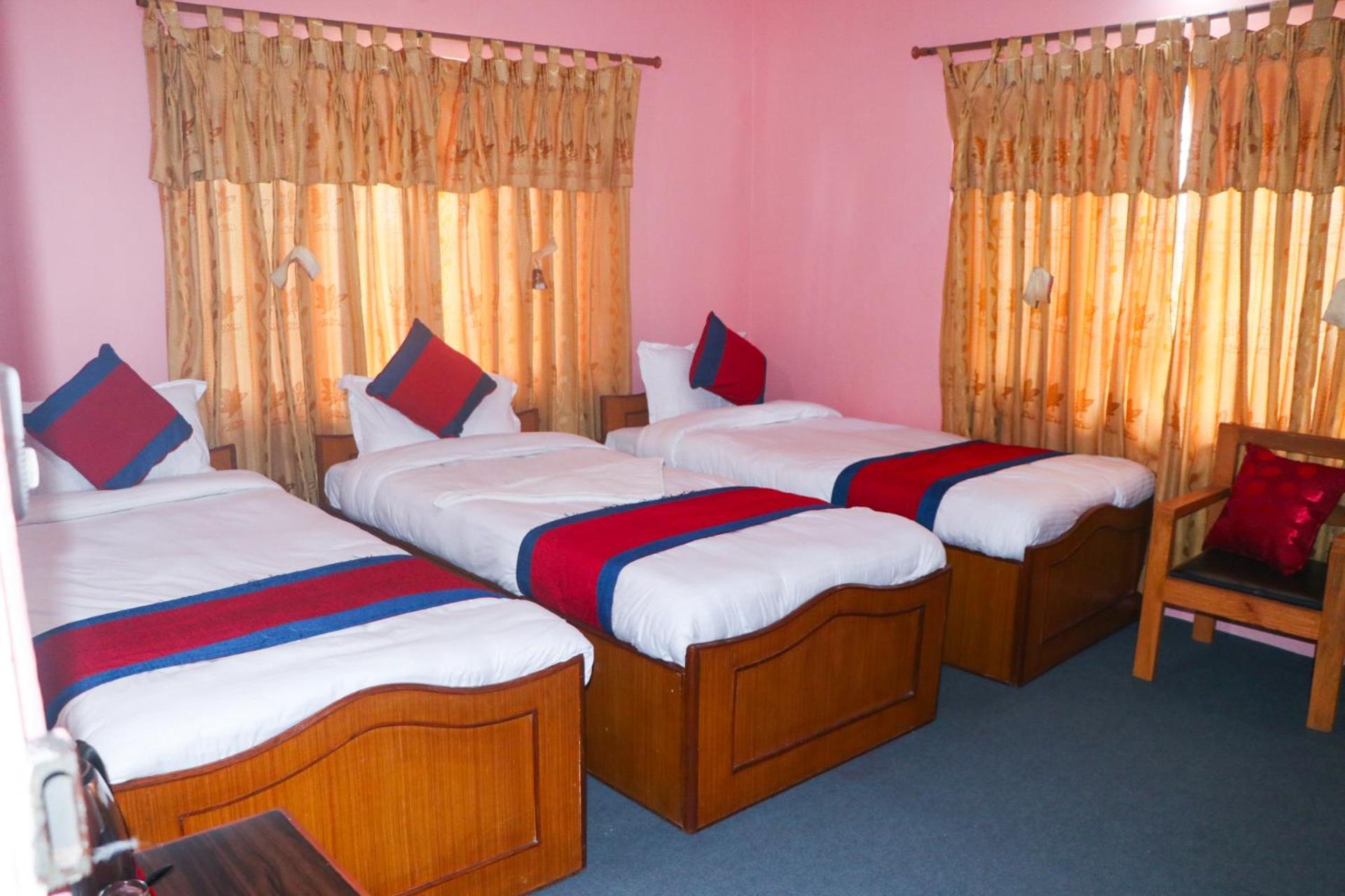 Hotel Village Inn Pokhara Exterior photo